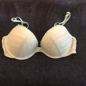 Teal Lace Victoria’s Secret Bra